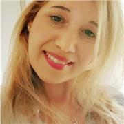 Soy una persona responsable, con mucha paciencia y vocación para enseñar. Tengo experiencia acompañando a niños en sus tareas esco